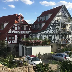 Mainidylle Winterhausen